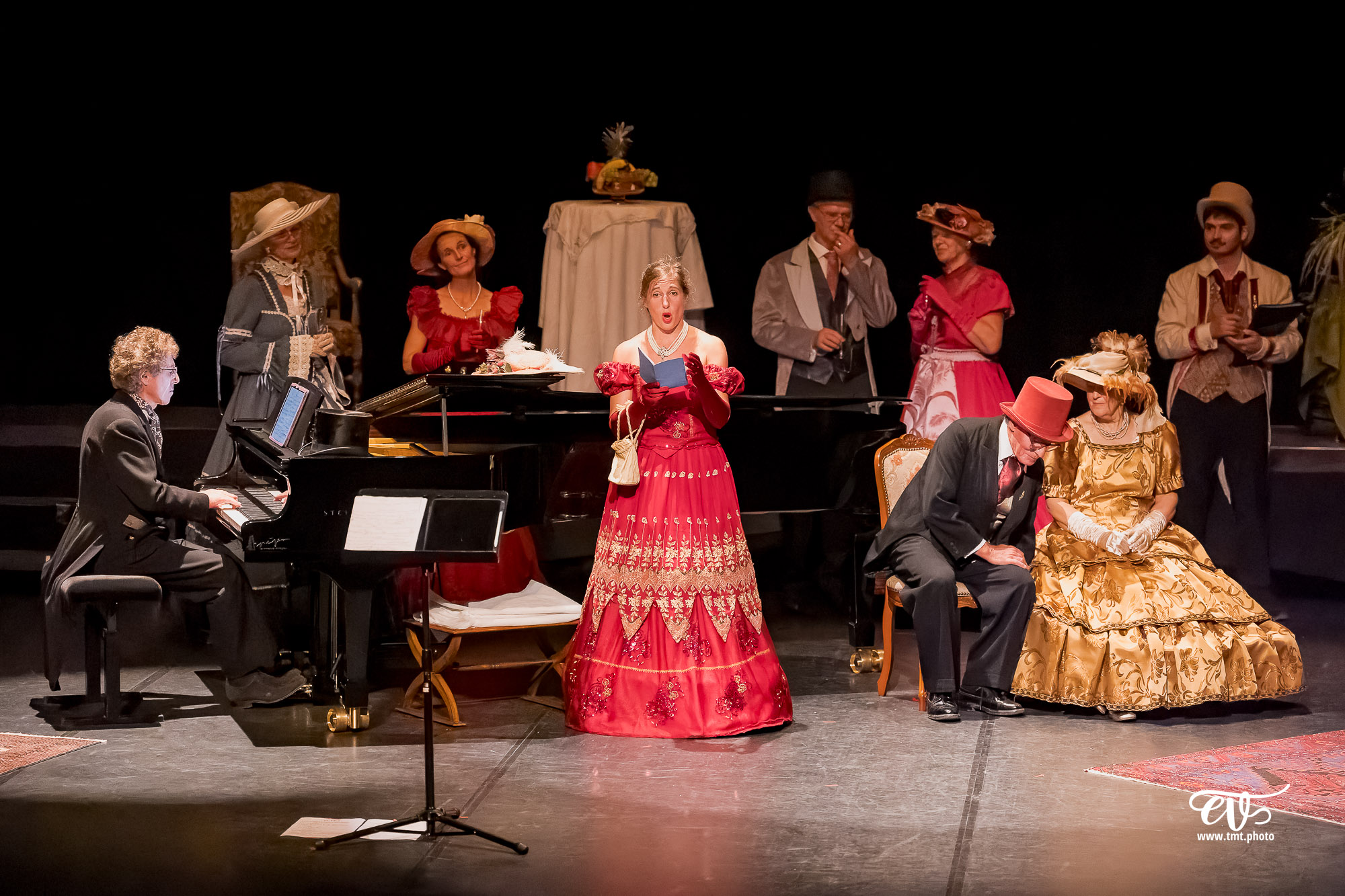 DANS LE SALON DE ROSSINI